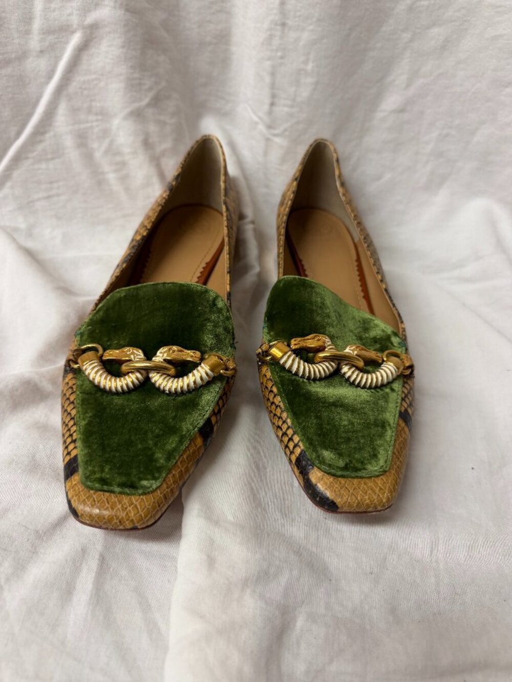 Tory Burch Jessa velvet loafers 9.5 EUC - Picture 2 of 8